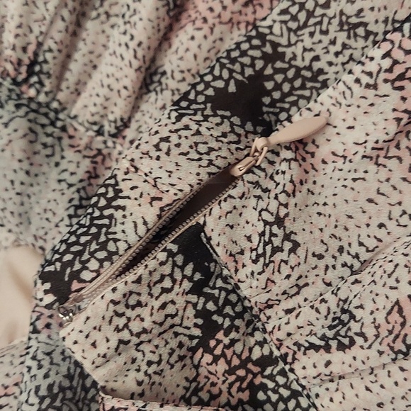 REISS Jonah Circle Print Mini Skirt - Picture 12 of 14